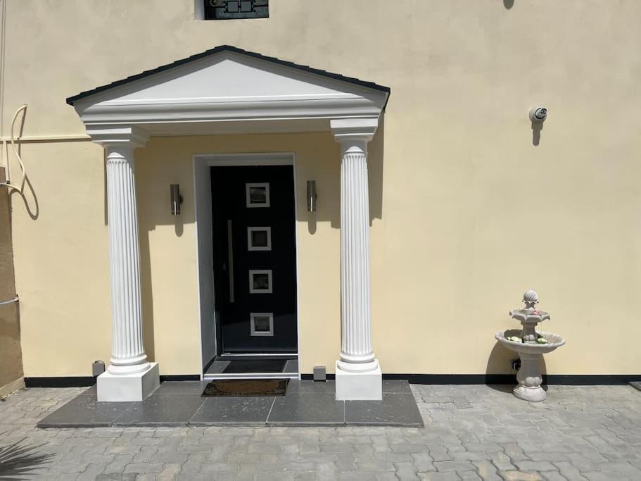 Kings Villa Near Disneyland Reserved Only For Family With Kids Saint-Germain-sur-Morin Zewnętrze zdjęcie