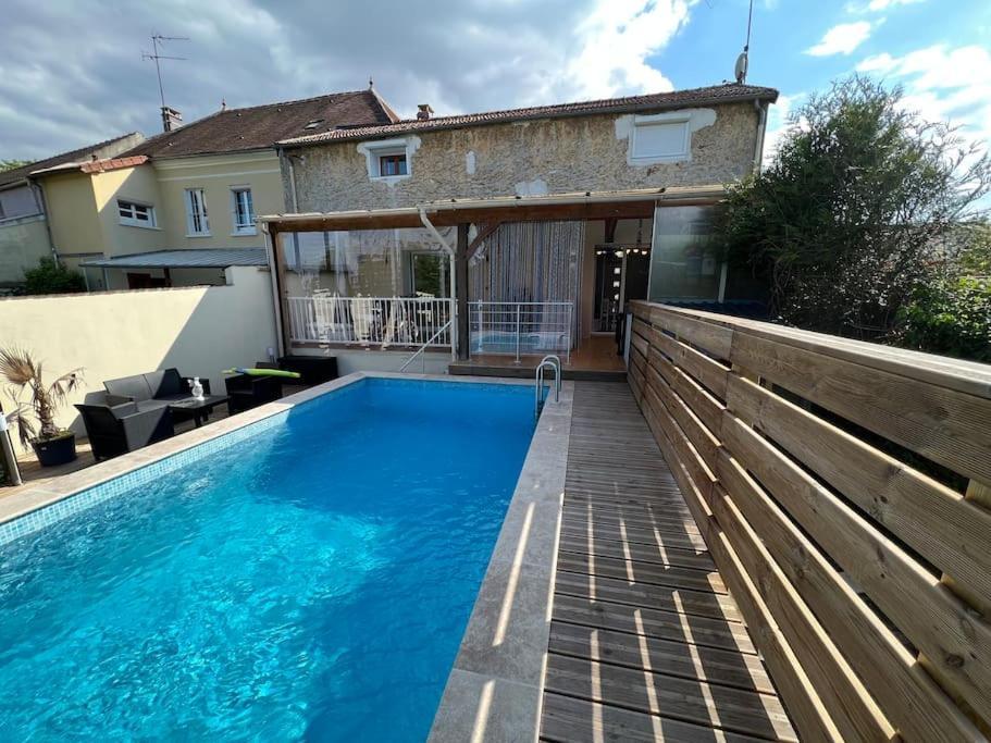 Kings Villa Near Disneyland Reserved Only For Family With Kids Saint-Germain-sur-Morin Zewnętrze zdjęcie